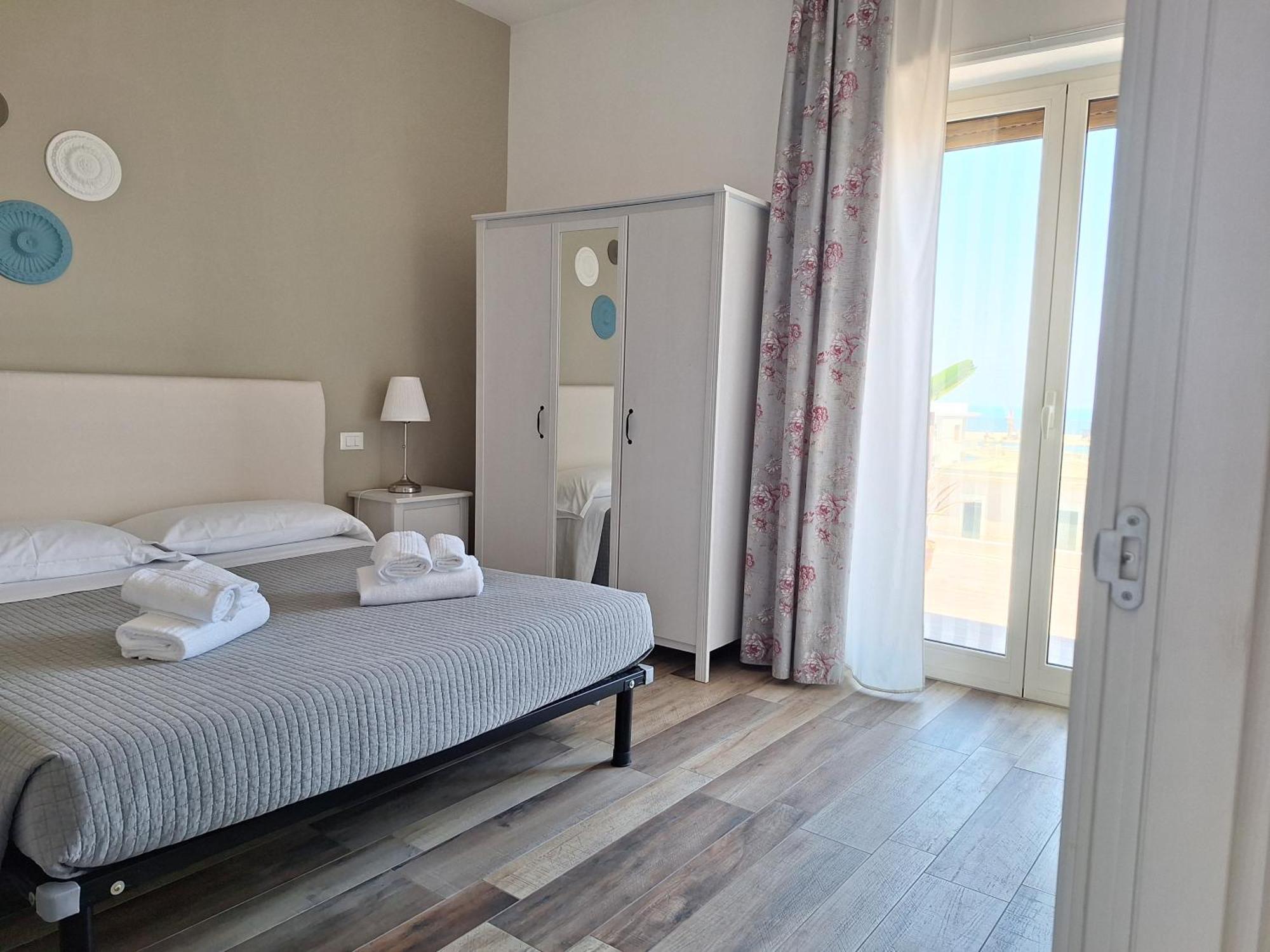 Vistamare House Hotel Monopoli Eksteriør billede