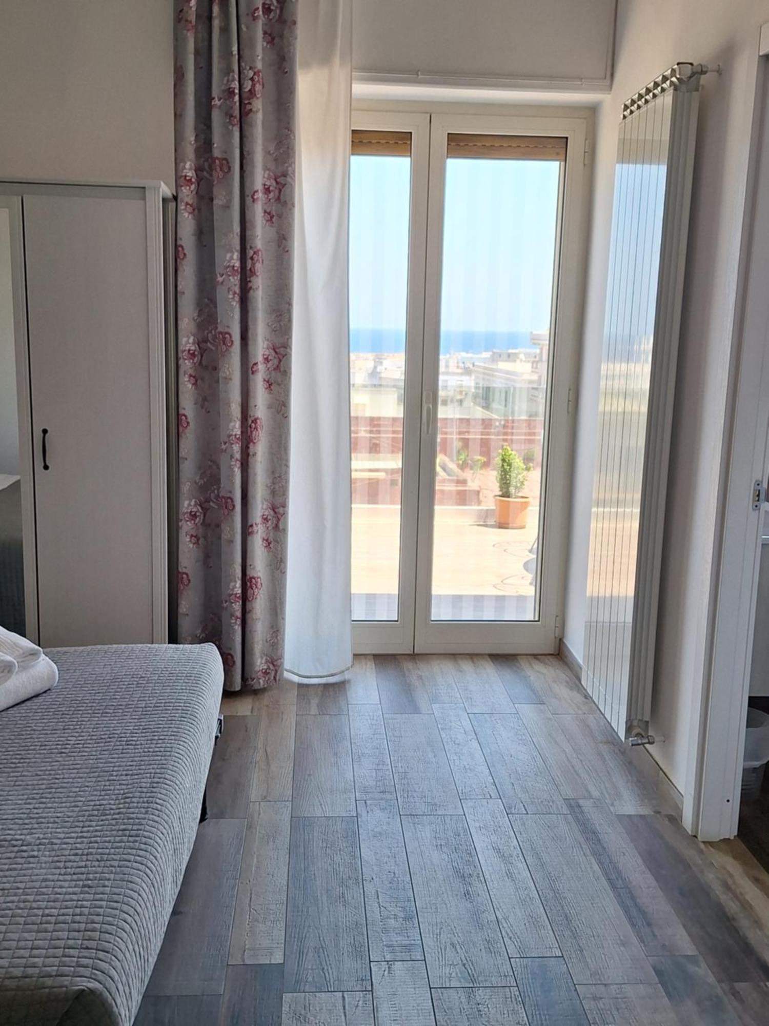 Vistamare House Hotel Monopoli Eksteriør billede